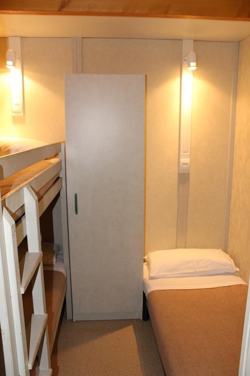 Bungalows Pena Montanesa Aínsa Zimmer foto